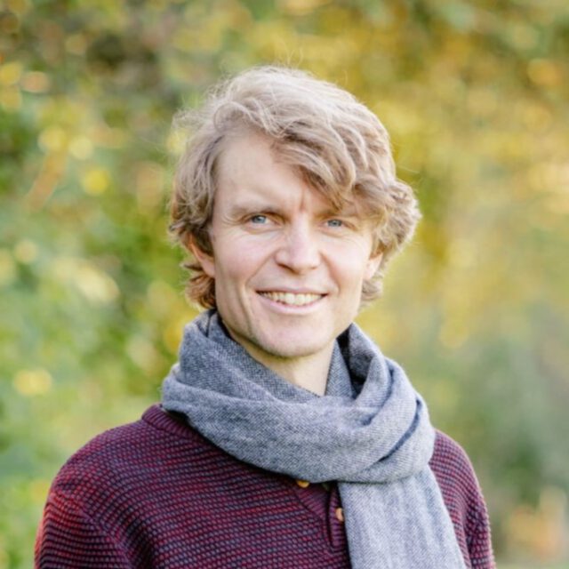 https://attentability-publishing.de/wp-content/uploads/2024/02/21-_DSC8253_a-640x640.jpg